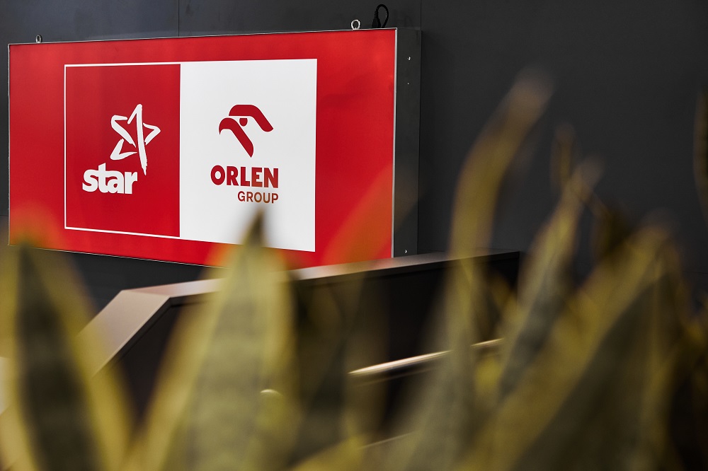 star und Orlen Logo 